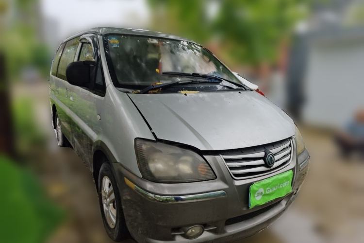 Used FORTHING Lingzhi 2013 M3 1.6L 7-Seater Comfort Model Front Right 45 Deg