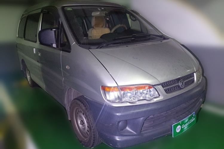 Used FORTHING Lingzhi 2013 V3 1.5L 7-Seater Standard Model II Front Right 45 Deg