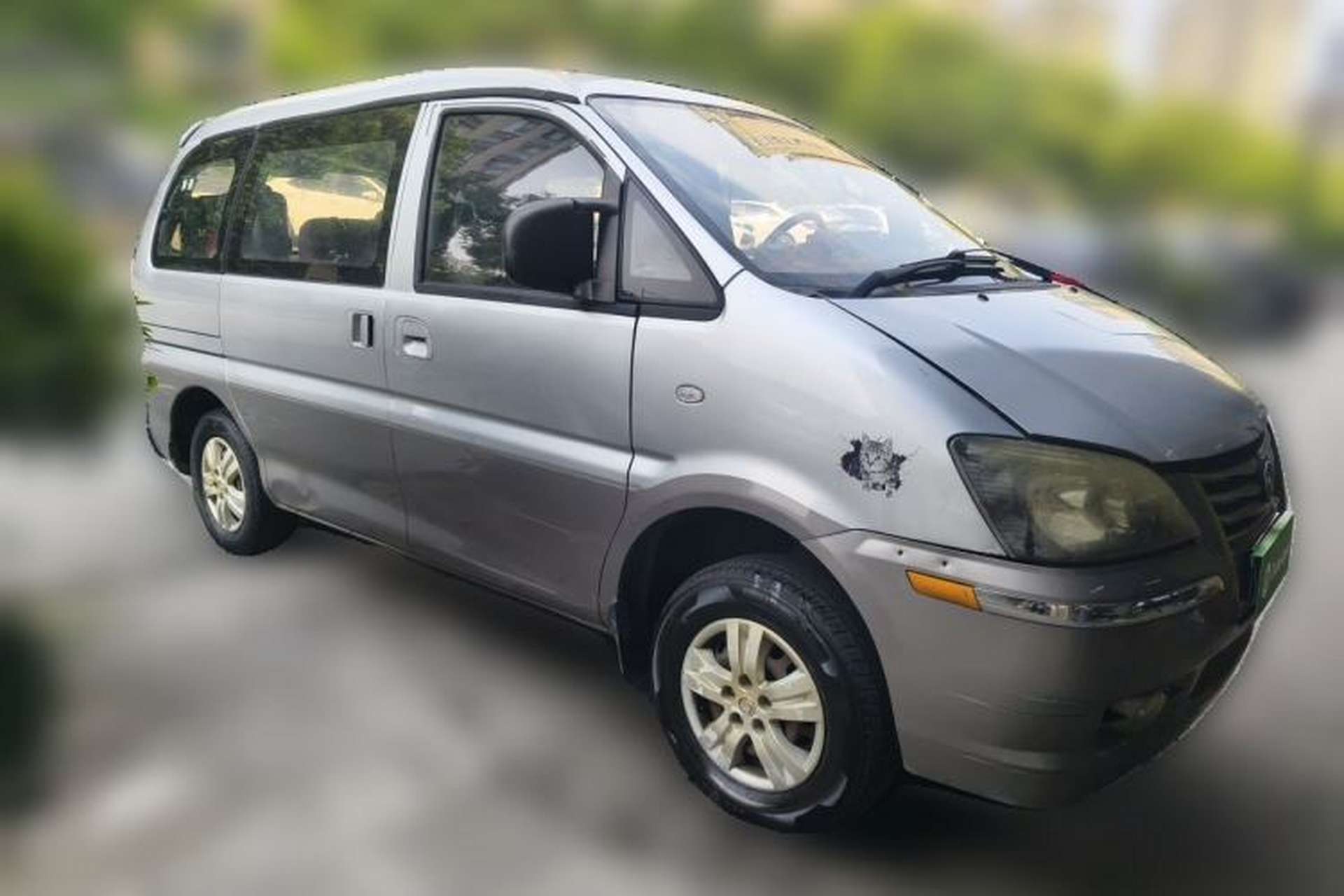 Used FORTHING Lingzhi 2013 M3 1.6L 7-Seater Comfort Model Front Right 45 Deg