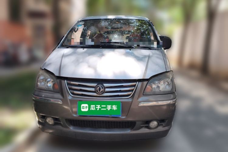 Used FORTHING Lingzhi 2013 M3 1.6L 7-Seater Luxury Model Front