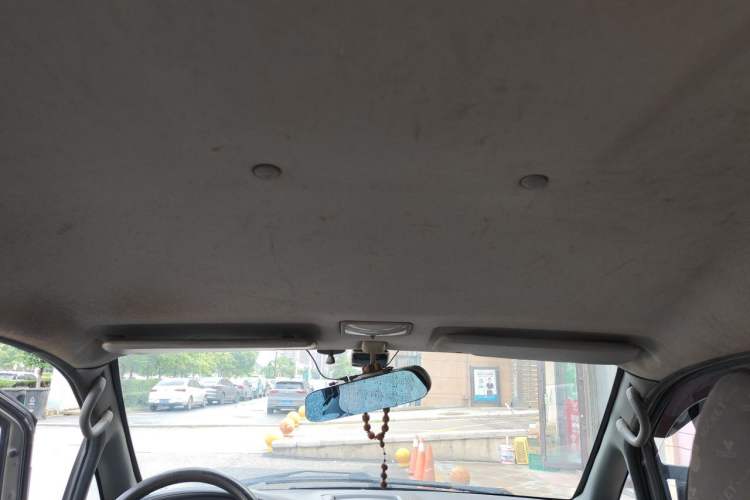Used FORTHING Lingzhi 2013 V3 1.5L 7-Seater Standard Model II Headliner