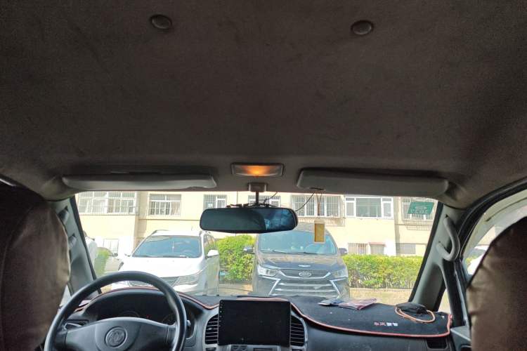 Used FORTHING Lingzhi 2013 M3 1.6L 7-seat Standard Model Headliner