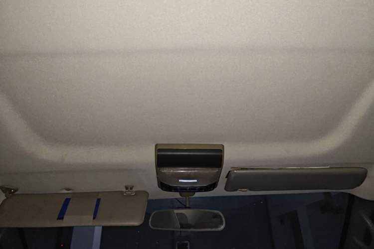 Used FORTHING Lingzhi 2013 M5 Q7 2.0L 7-Seater Long-Wheelbase Comfort Model Headliner
