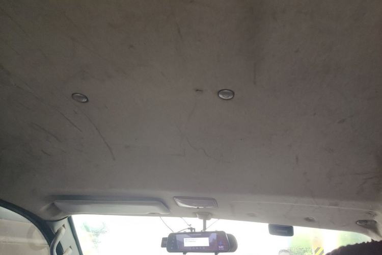 Used FORTHING Lingzhi 2013 V3 1.5L 7-Seater Standard Model II Headliner