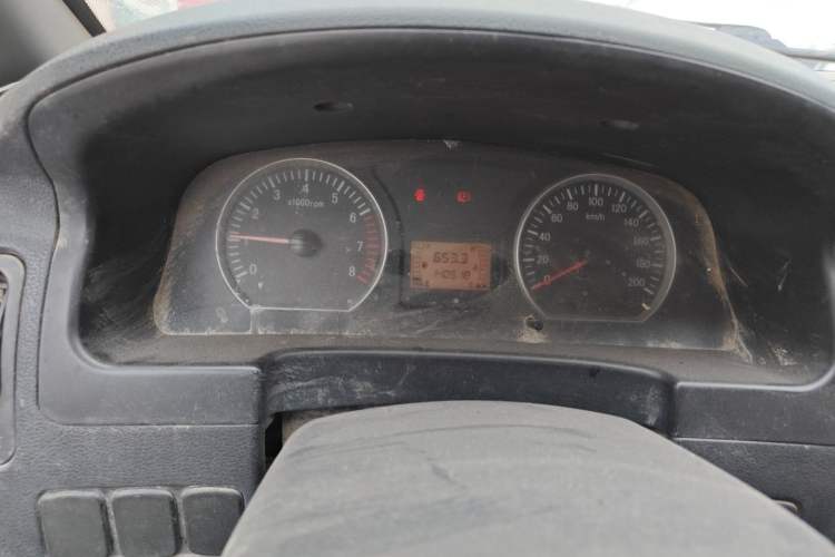 Used FORTHING Lingzhi 2013 M3 1.6L 7-Seater Comfort Model Instrument Cluster