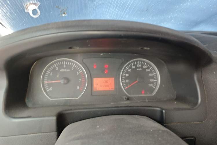 Used FORTHING Lingzhi 2013 M3 1.6L 7-Seater Luxury Model Instrument Cluster