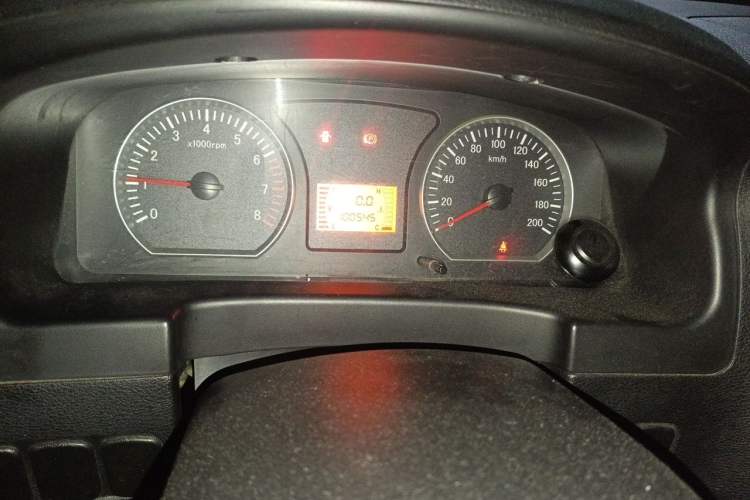 Used FORTHING Lingzhi 2013 V3 1.5L 7-Seater Standard Model II Instrument Cluster