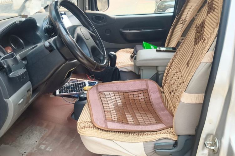 Used FORTHING Lingzhi 2013 V3 1.5L 7-Seater Luxury Model Left Front Seat