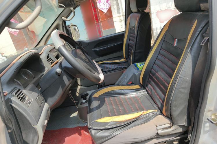 Used FORTHING Lingzhi 2013 V3 1.5L 7-Seater Standard Model II Left Front Seat