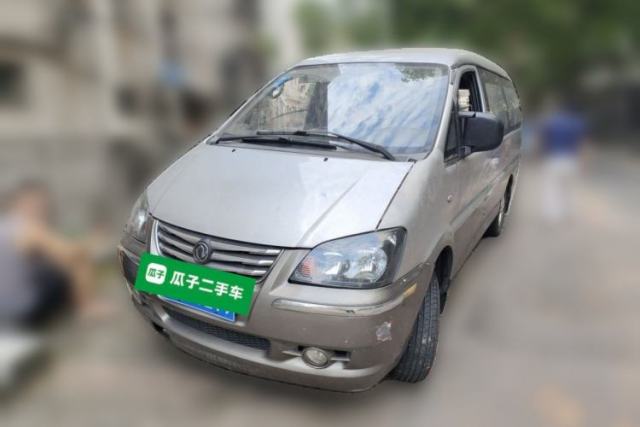 Used FORTHING Lingzhi 2013 M5 Q7 2.0L 9-Seater Long-Wheelbase Comfort Model