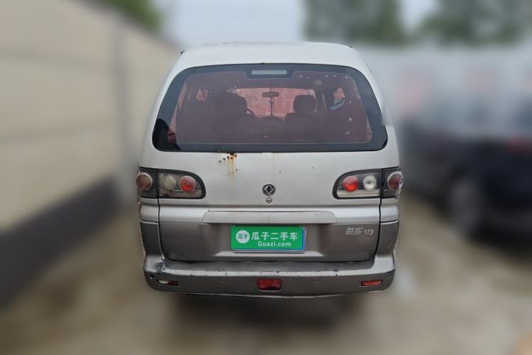 Used FORTHING Lingzhi 2013 M3 1.6L 7-Seater Comfort Model Rear