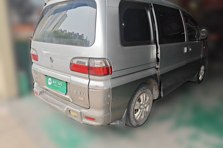 Used FORTHING Lingzhi 2013 V3 1.5L 7-Seater Standard Model II Rear Right 45 Deg