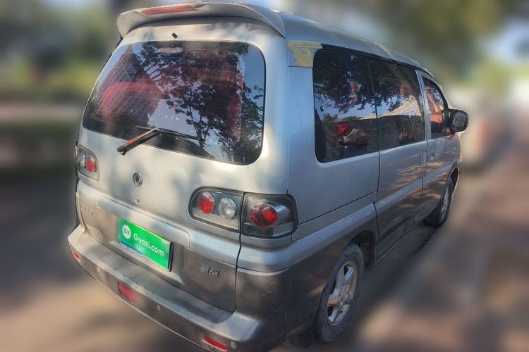 Used FORTHING Lingzhi 2013 M3 1.6L 7-Seater Luxury Model Rear Right 45 Deg