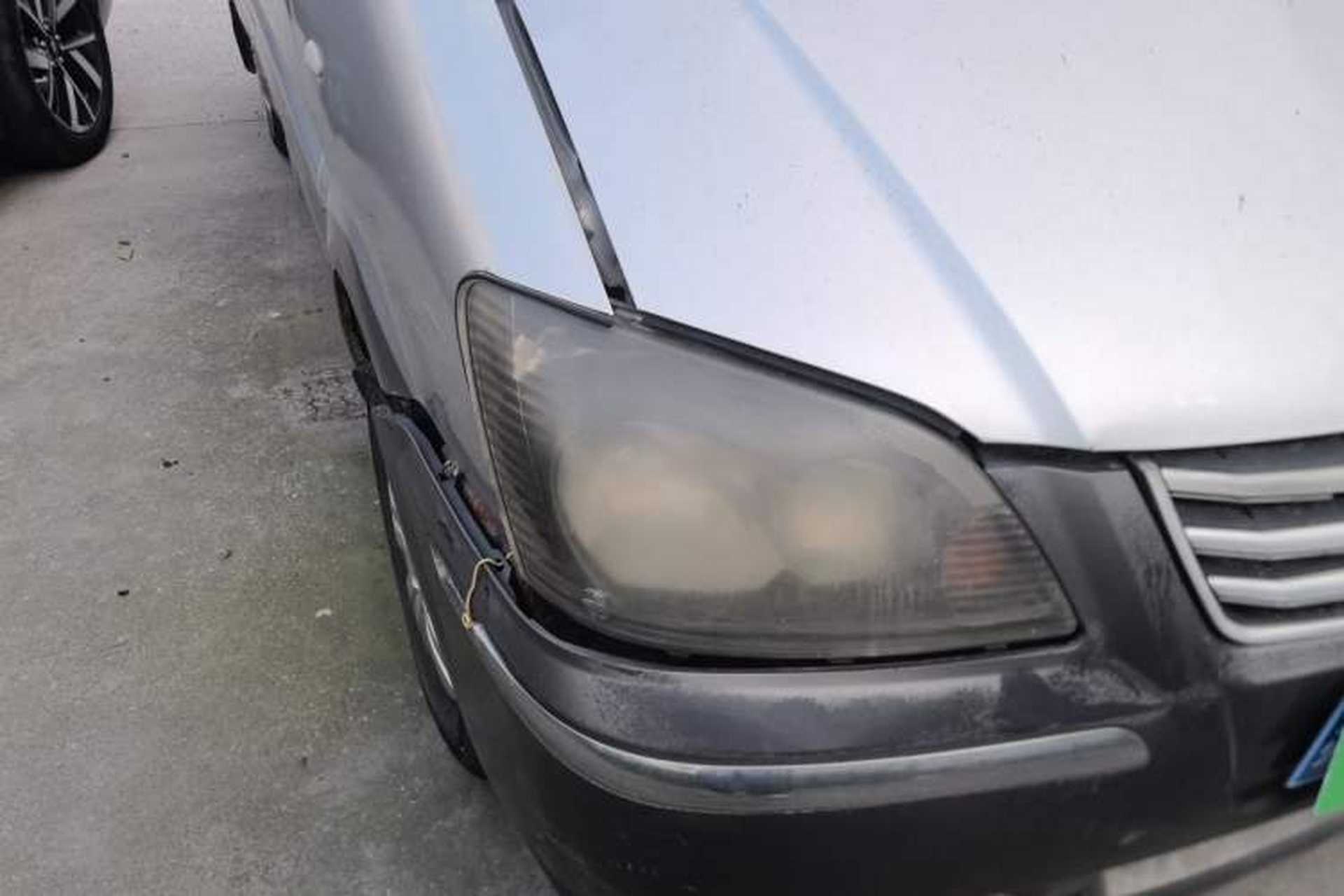 Used FORTHING Lingzhi 2013 M3 1.6L 7-seat Standard Model Right Front Headlight