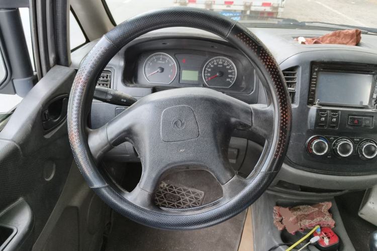 Used FORTHING Lingzhi 2013 V3 1.5L 7-Seater Standard Model II Steering Wheel