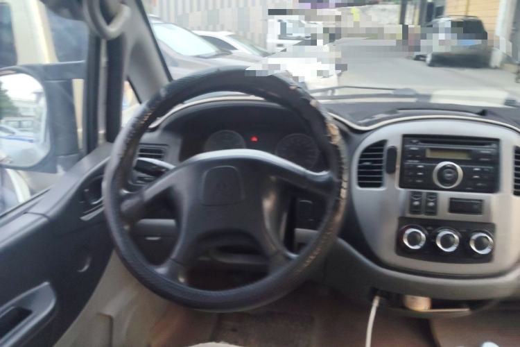 Used FORTHING Lingzhi 2013 V3 1.5L 7-Seater Standard Model II Steering Wheel