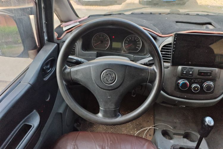 Used FORTHING Lingzhi 2013 M3 1.6L 7-seat Standard Model Steering Wheel