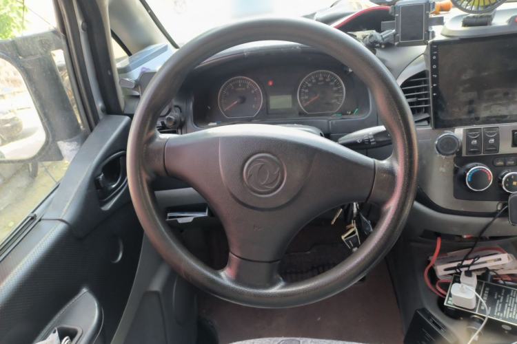 Used FORTHING Lingzhi 2013 M3 1.6L 7-seat Standard Model Steering Wheel
