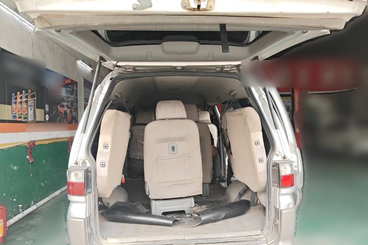 Used FORTHING Lingzhi 2013 V3 1.5L 7-Seater Standard Model II Trunk
