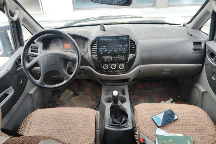 Used FORTHING Lingzhi 2013 V3 1.5L 7-Seater Standard Model II Center Console