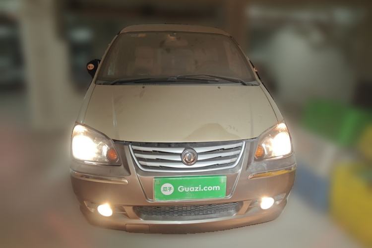 Used FORTHING Lingzhi 2013 M3 1.6L 7-seat Standard Model Front