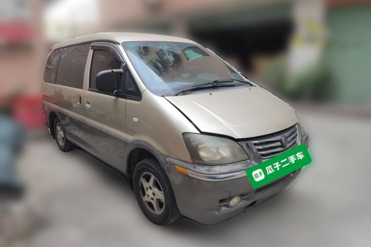 Used FORTHING Lingzhi 2013 M3 1.6L 7-Seater Luxury Model Front Right 45 Deg