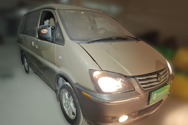 Used FORTHING Lingzhi 2013 M3 1.6L 7-seat Standard Model Front Right 45 Deg