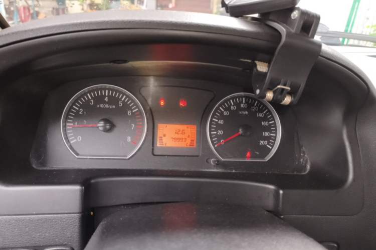 Used FORTHING Lingzhi 2013 V3 1.5L 7-Seater Standard Model II Instrument Cluster