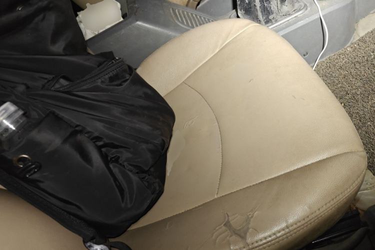Used FORTHING Lingzhi 2013 M3 1.6L 7-seat Standard Model Left Rear Seat