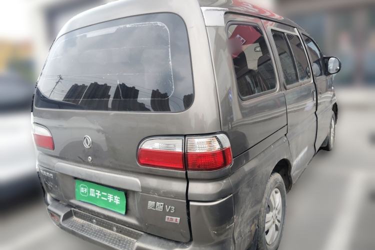 Used FORTHING Lingzhi 2013 V3 1.5L 7-Seater Standard Model II Rear Right 45 Deg
