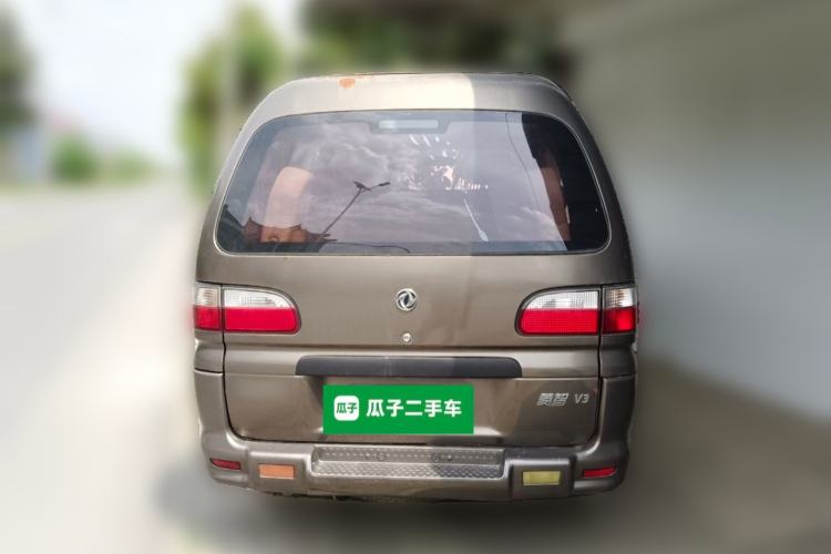 Used FORTHING Lingzhi 2014 V3 1.5L 7-Seater Comfort Model Rear