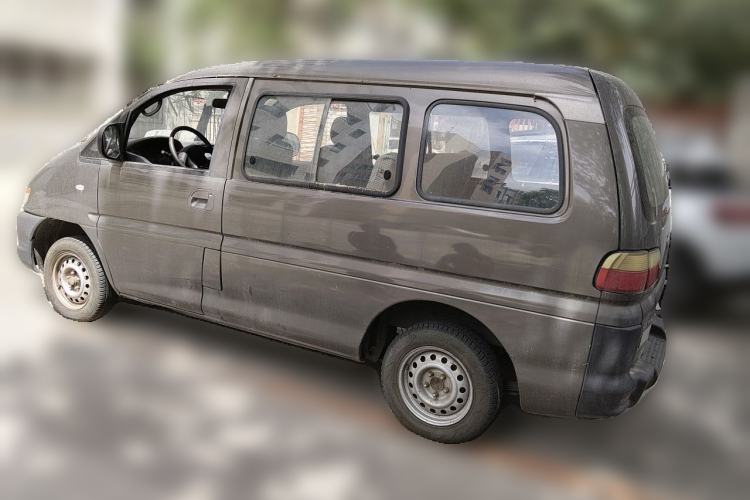 Used FORTHING Lingzhi 2014 V3 1.5L 5-seat Standard Model I Rear Left 45 Deg