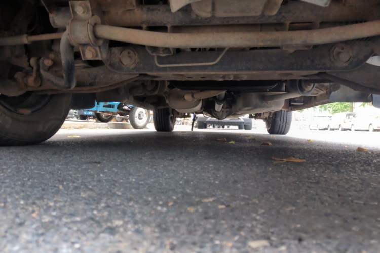 Used FORTHING Lingzhi 2014 M3 1.6L 7-Seater Comfort Model Chassis Front