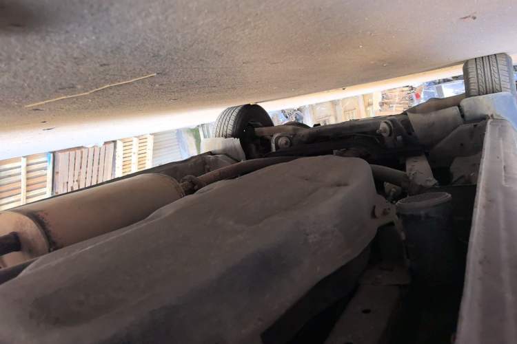 Used FORTHING Lingzhi 2014 V3 1.5L 7-Seater Comfort Model Chassis Rear Left
