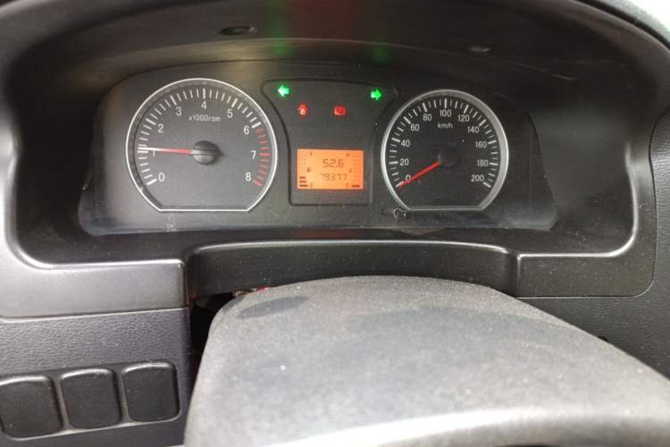 Used FORTHING Lingzhi 2014 V3 1.5L 7-Seater Standard Model II Instrument Cluster