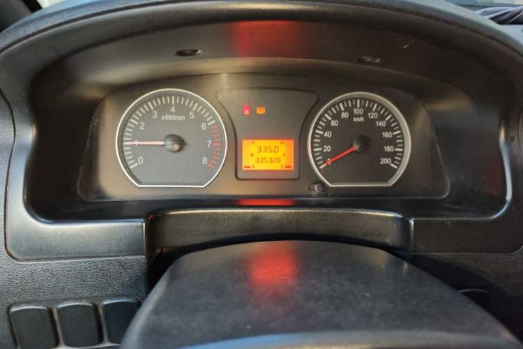 Used FORTHING Lingzhi 2014 M3 1.6L 7-Seater Comfort Model Instrument Cluster