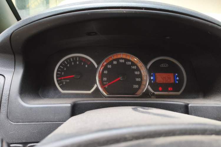 Used FORTHING Lingzhi 2014 M5 Q7 2.0L 7-seat Long-wheelbase Comfort Version Instrument Cluster
