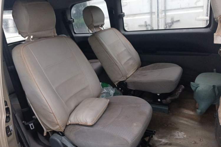 Used FORTHING Lingzhi 2014 M3 1.6L 7-seater Standard Model Left Rear Seat
