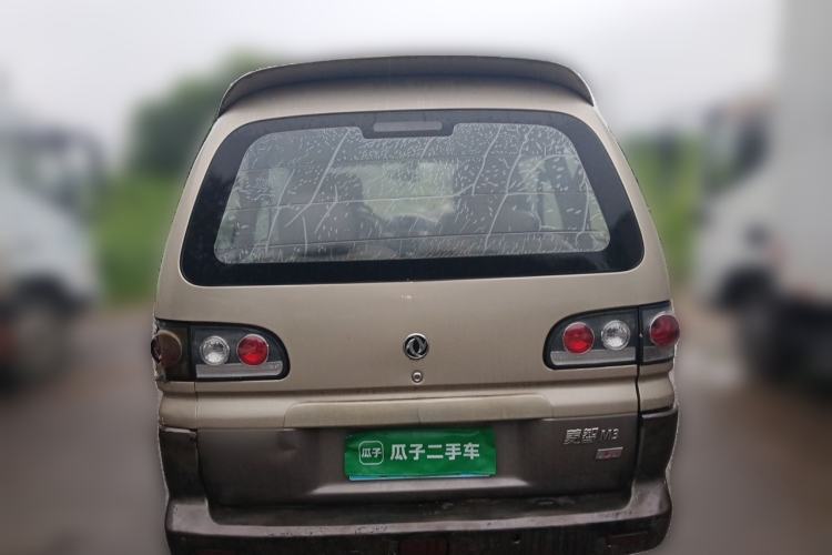 Used FORTHING Lingzhi 2014 M3 1.6L 7-seater Standard Model Rear