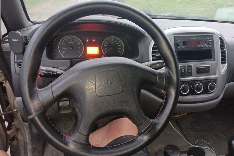 Used FORTHING Lingzhi 2014 M3 1.6L 7-seater Standard Model Steering Wheel