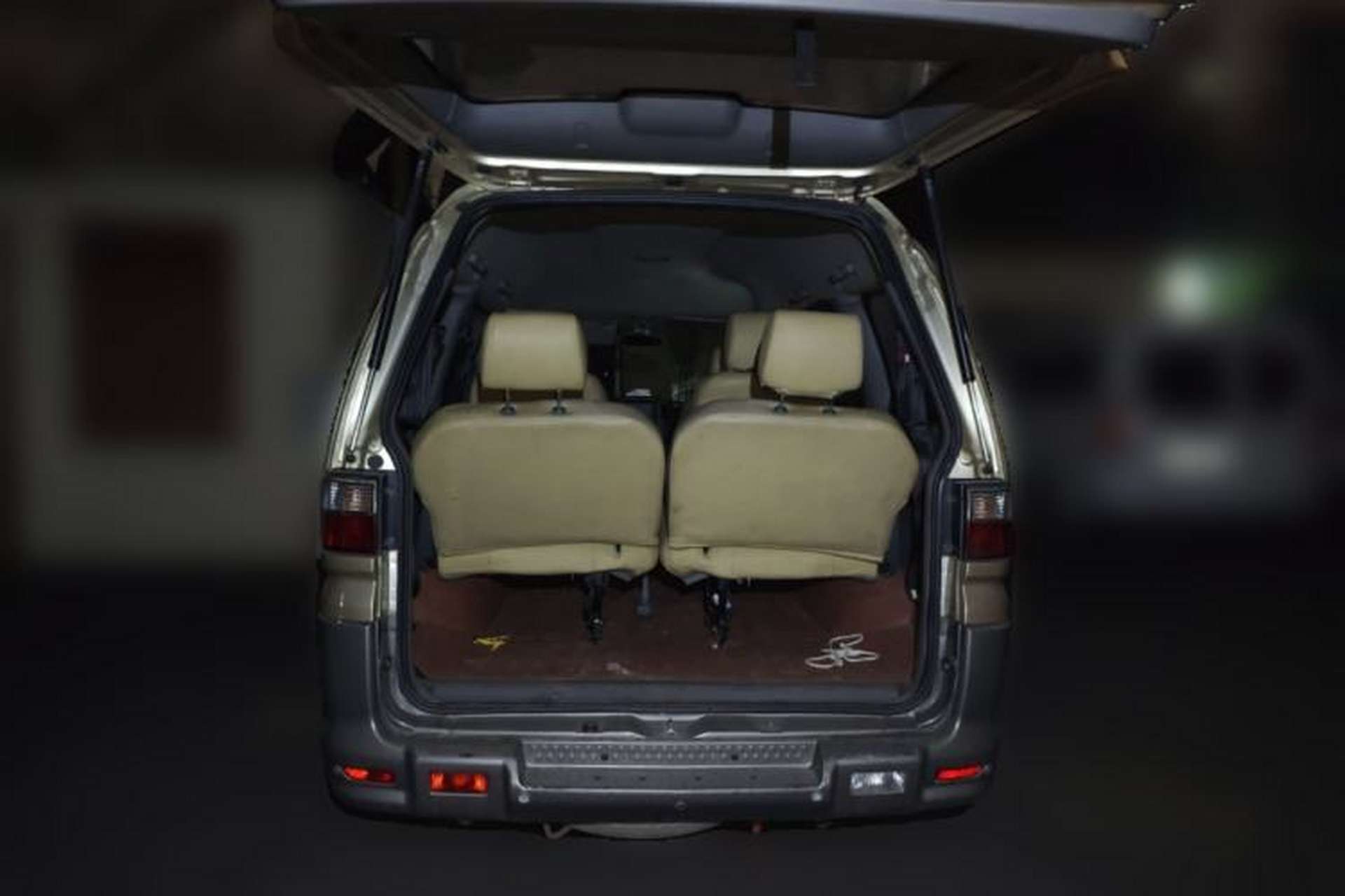 Used FORTHING Lingzhi 2014 V3 1.5L 7-Seater Comfort Model Trunk