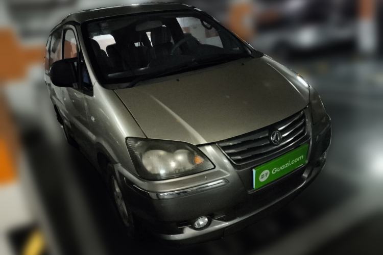 Used FORTHING Lingzhi 2014 M3 1.6L 7-Seater Luxury Model Front Right 45 Deg