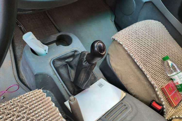 Used FORTHING Lingzhi 2014 M3 1.6L 7-seater Standard Model Gear Lever