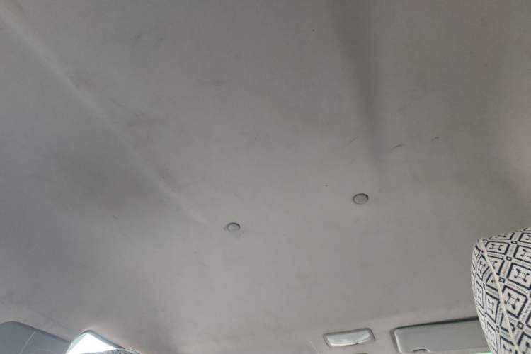 Used FORTHING Lingzhi 2014 V3 1.5L 7-Seater Standard Model II Headliner