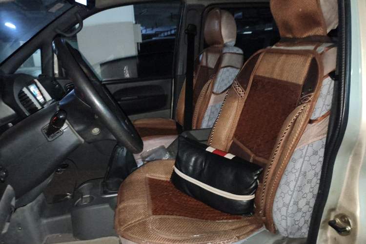 Used FORTHING Lingzhi 2014 M3 1.6L 7-Seater Luxury Model Left Front Seat