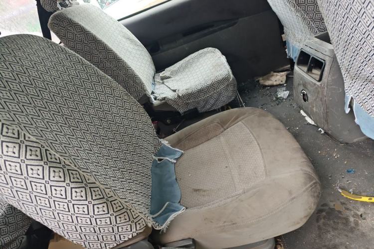 Used FORTHING Lingzhi 2014 V3 1.5L 7-Seater Standard Model II Left Rear Seat