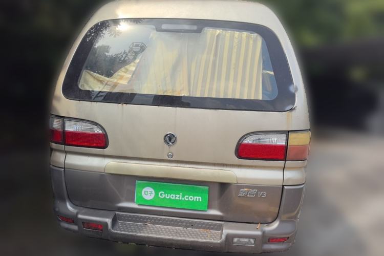 Used FORTHING Lingzhi 2014 V3 1.5L 7-Seater Luxury Model Rear