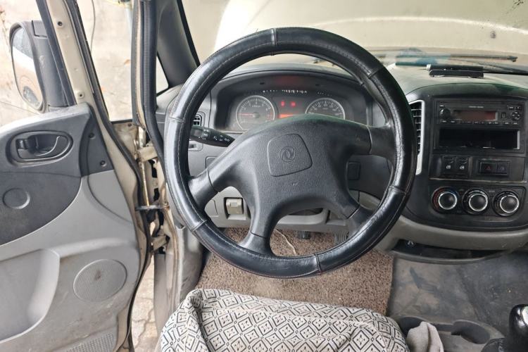 Used FORTHING Lingzhi 2014 V3 1.5L 7-Seater Standard Model II Steering Wheel