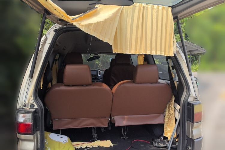 Used FORTHING Lingzhi 2014 V3 1.5L 7-Seater Luxury Model Trunk