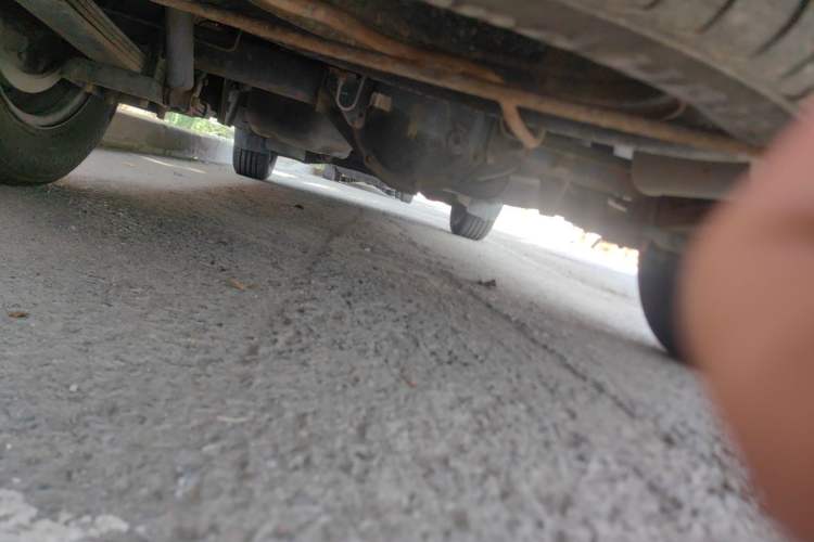 Used FORTHING Lingzhi 2014 M3 1.6L 7-seater Standard Model Chassis Rear